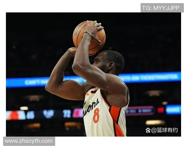 射手回归！小哈达威半场三分5中4拿13分2板 此前季前赛三分18中2